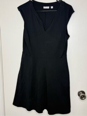 New York & Company Black Fit & Flare Dress Size M Pockets Cap Sleeve